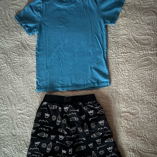 Bodytalk kids set size 6 years like new