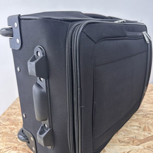 Cabin suitcase almost like new, large capacity, black 51x36cm