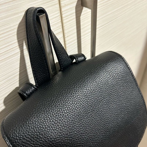 Veta backpack black like new