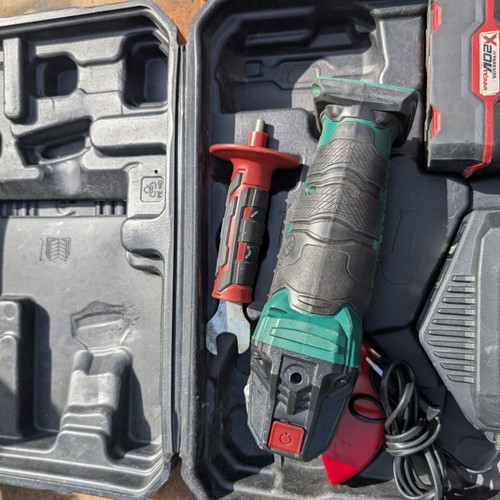 Parkside battery angle grinder used with charger and key