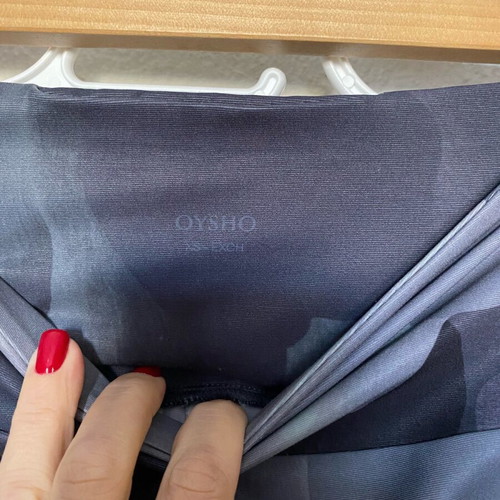 Oysho sports leggings colorful, like new, size XS with inner pocket