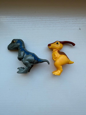 Φιγούρες McDonald’s Happy Meal Jurassic World 2020 μεταχειρισμένες, πακέτο 2