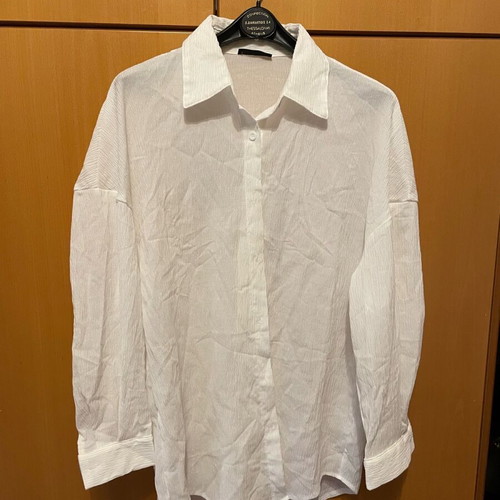 White Shein shirt new, size M
