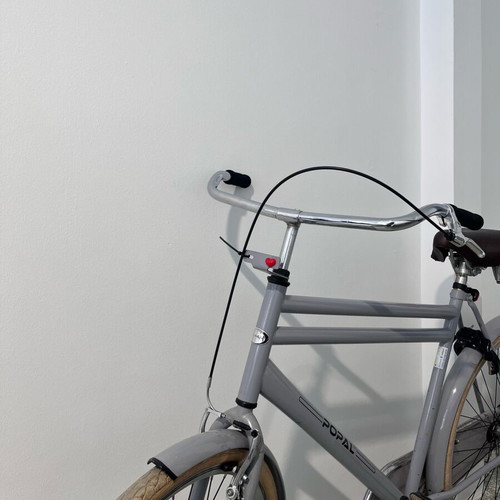 Popal bicycle like new with leather saddle and lock