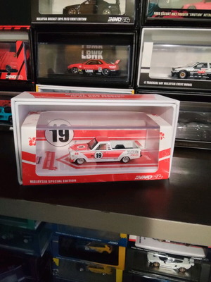 Inno64 Datsun Hakotora Special Edition new
