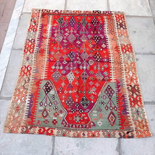 Handmade loom kilim used with beautiful patterns and vivid colors
