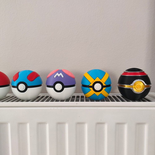 Pokemon Poke Ball set of 8 new