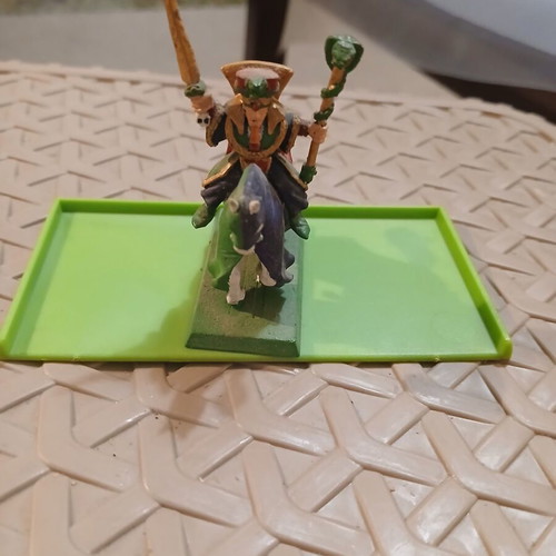 Empire Bright Wizzard metal model with horse, like new