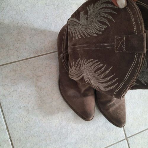 Cowboy boots leather like new, size 39, beige color