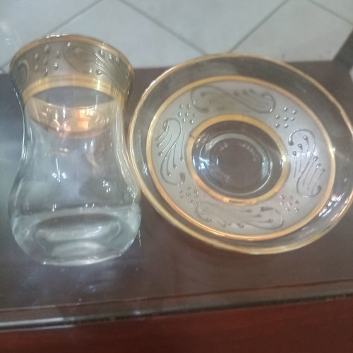 Turkish tea set unused with gold decoration, 6 glasses and 6 plates