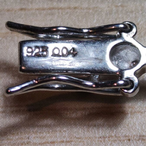 Silver 925 bracelet with stones like new