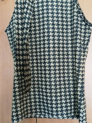 Lussile blouse black with gold like new, size S