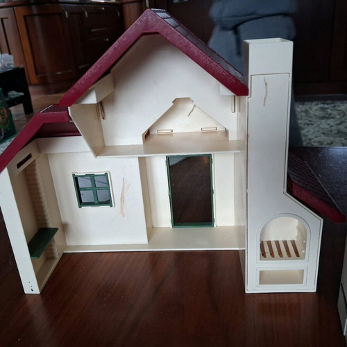 Playmobil house and oven used with accessories