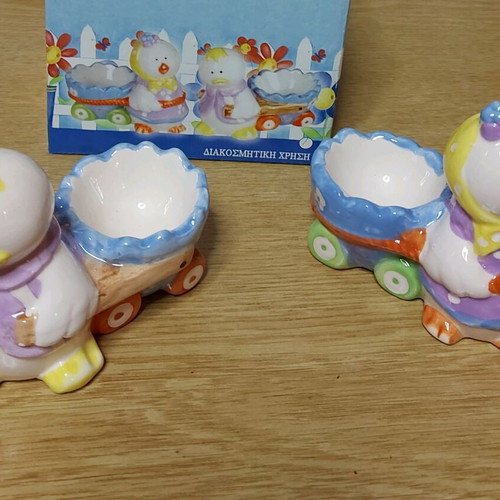 Easter egg holders new unused with packaging