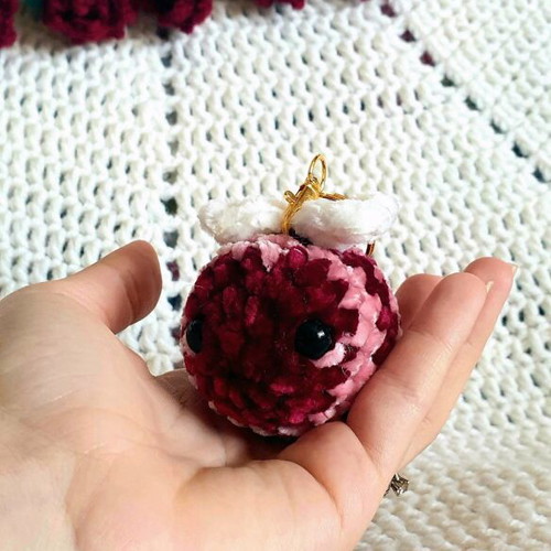 Love Bee Keychain New Handmade with Heart Wings