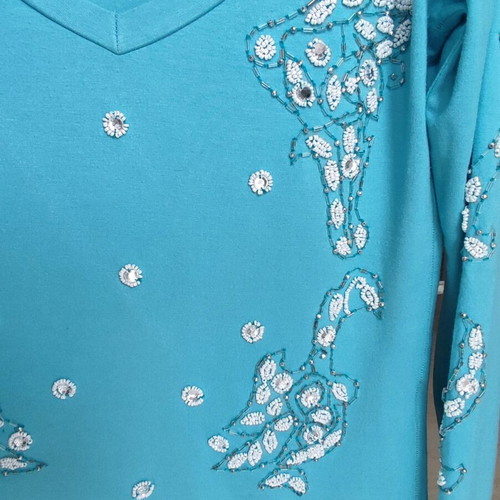 Zuiki women's blouse like new, embroidered, size S