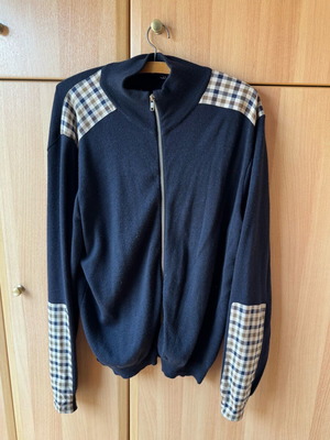 Black wool cardigan with zipper and check details, like new