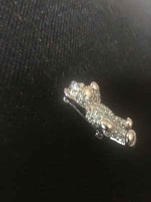 Pin new