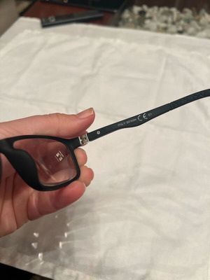 Italian glasses like new, black lightweight frame