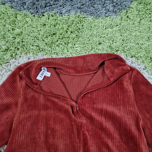 Edited velvet high neck top size S like new, brick red