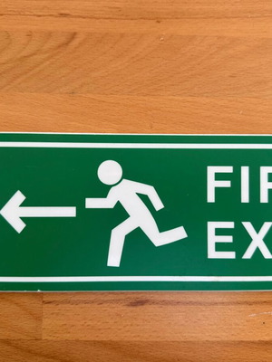 Πινακίδα Fire Exit PVC, 28cm x 10cm