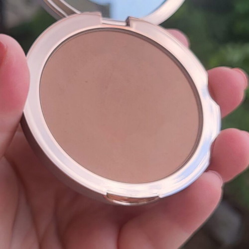 Delilah Sunset Matte Bronzer light medium 2101 like new