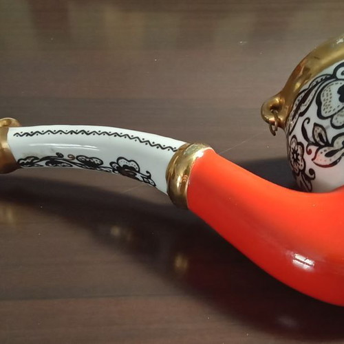 Ceramic souvenir pipe used from Kiev Ukraine