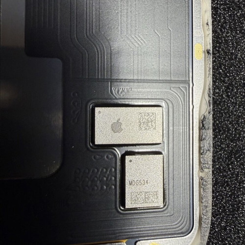 iPhone 17 Pro Max original screen like new