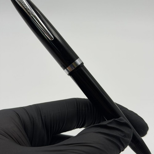 Sheaffer's Vintage Fountain Pen black, like new