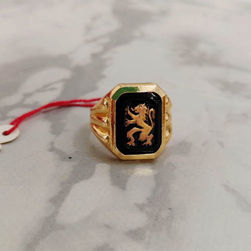 Vintage men's ring from the 70s, like new, black and gold aluminum alloy