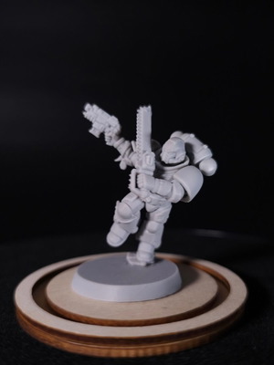 Μινιατούρα Sci-Fi Assault Trooper ρητίνης άβαφη, κλίμακας 28–32mm