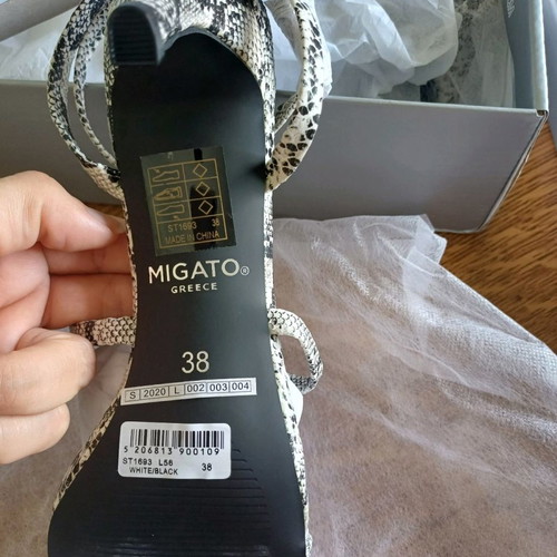 Migato sandals new, size 38