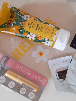 Beauty & Travel Essentials Pack with Hei Poa, Lancôme, Fusion Meso, La Vie En Rose