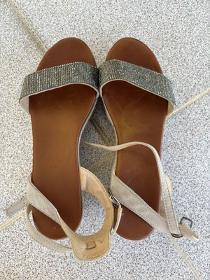 Migato platform sandals with rhinestones, grey silver
