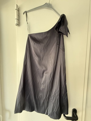 Milk & Honey blue black evening dress used, size M