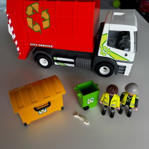 Playmobil City Life Recycling Truck 70200 like new partial set