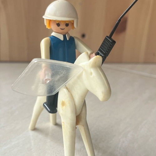 Playmobil Lyra Vintage police figure used