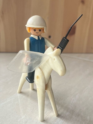 Playmobil Lyra Vintage police figure used