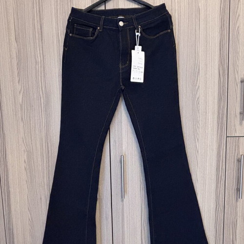 Push up denim jeans, new with tag, blue, size M-L