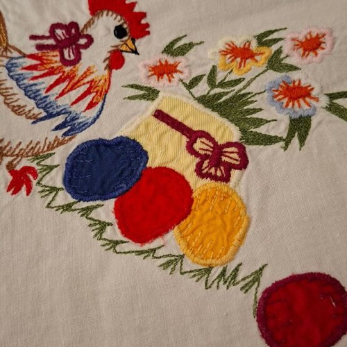 Easter tablecloth with hens new