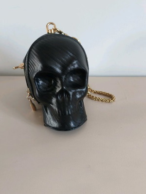 Τσαντάκι χειρός σε σχήμα νεκροκεφαλή σαν καινούργιο, μαύρο