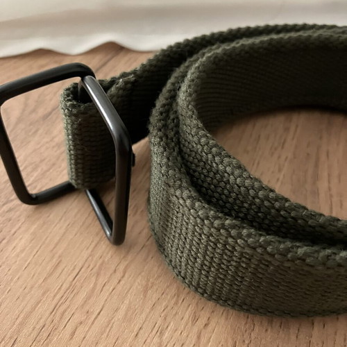 Military Style Belt khaki, like new, 125 cm