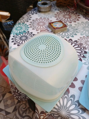 Small Tupperware cheese container like new
