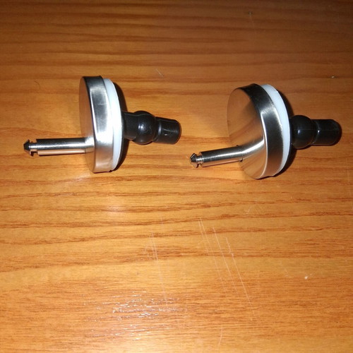 Replacement bolts for toilet seat new