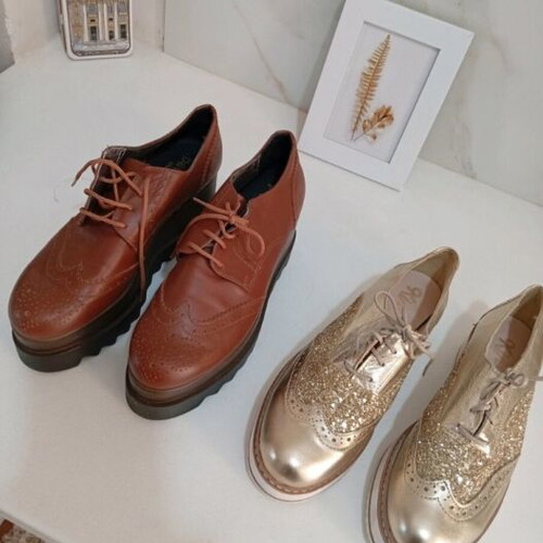 Corina shoes new, 2 pairs with laces, size 38