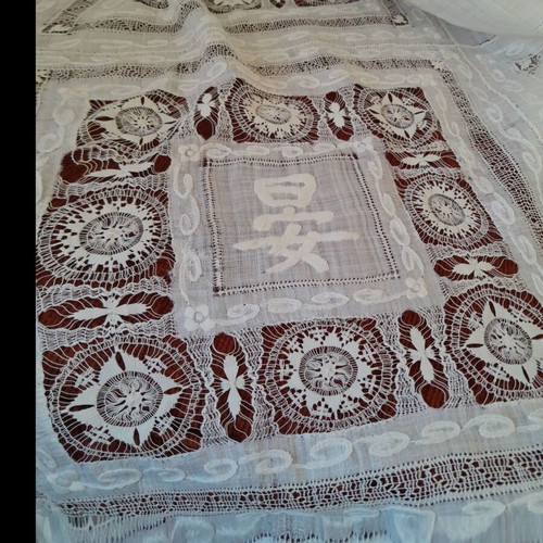 Silk handmade embroidered tablecloth like new with dragons