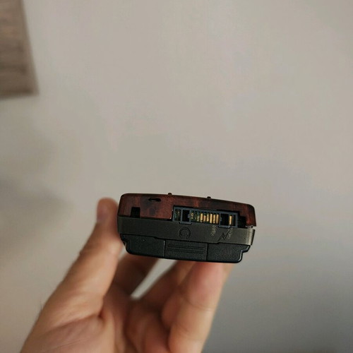 Ericsson used mobile phone without charger