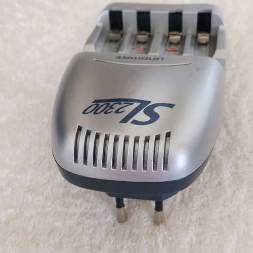 Unomat SL 2300 Battery Charger LCD like new