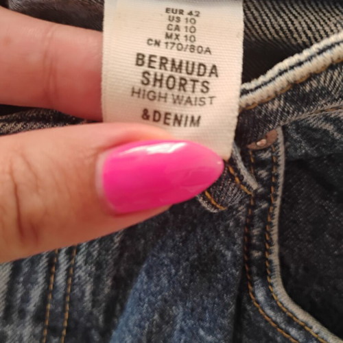 Denim bermuda shorts, size XL