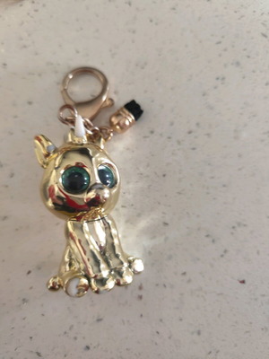 Keychain gold used with wear on the head